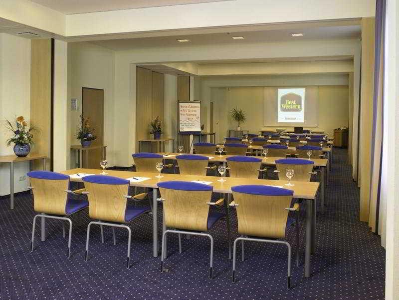 Tryp By Wyndham Luebeck Aquamarin Hotell Eksteriør bilde