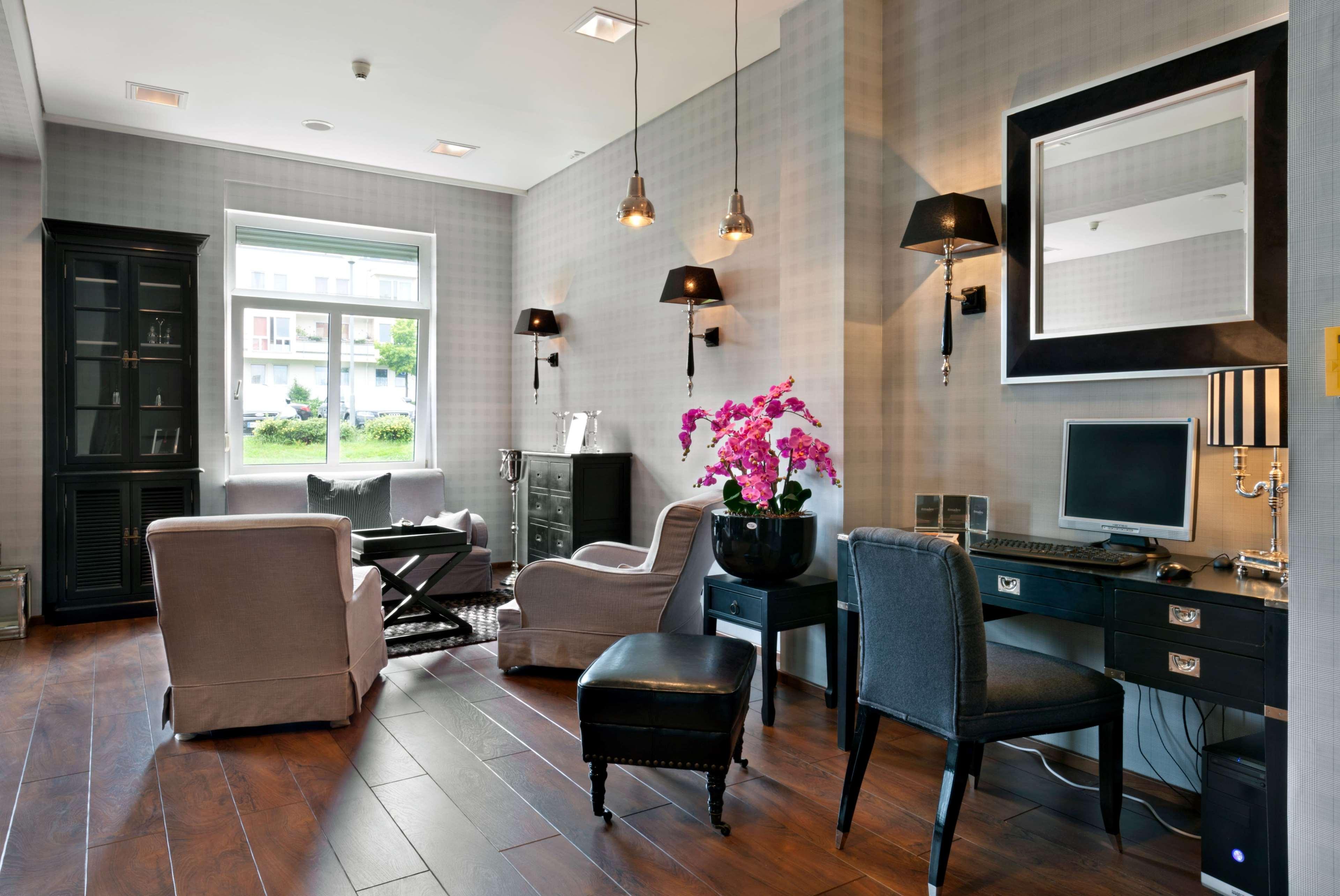 Tryp By Wyndham Luebeck Aquamarin Hotell Eksteriør bilde