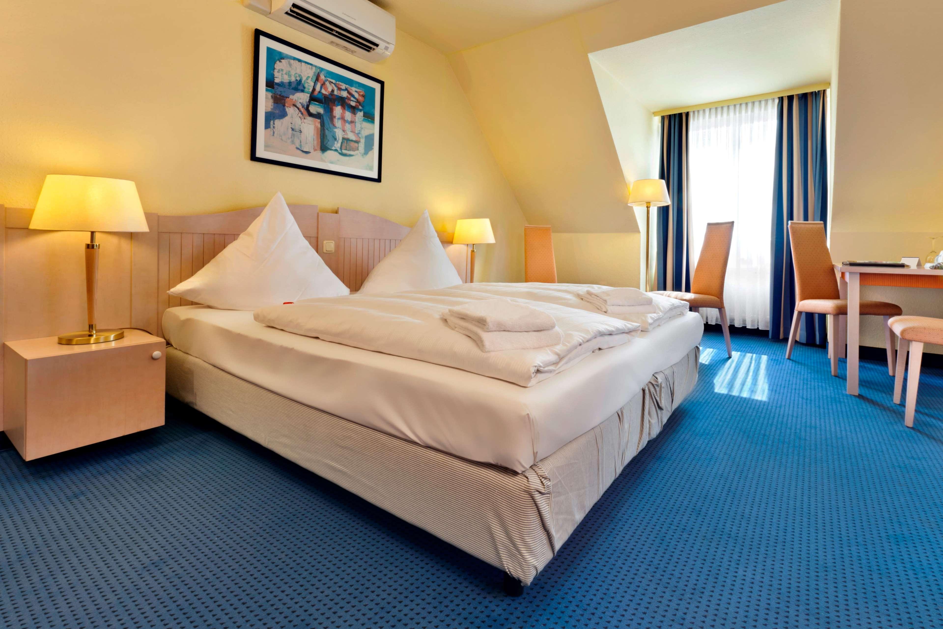 Tryp By Wyndham Luebeck Aquamarin Hotell Rom bilde