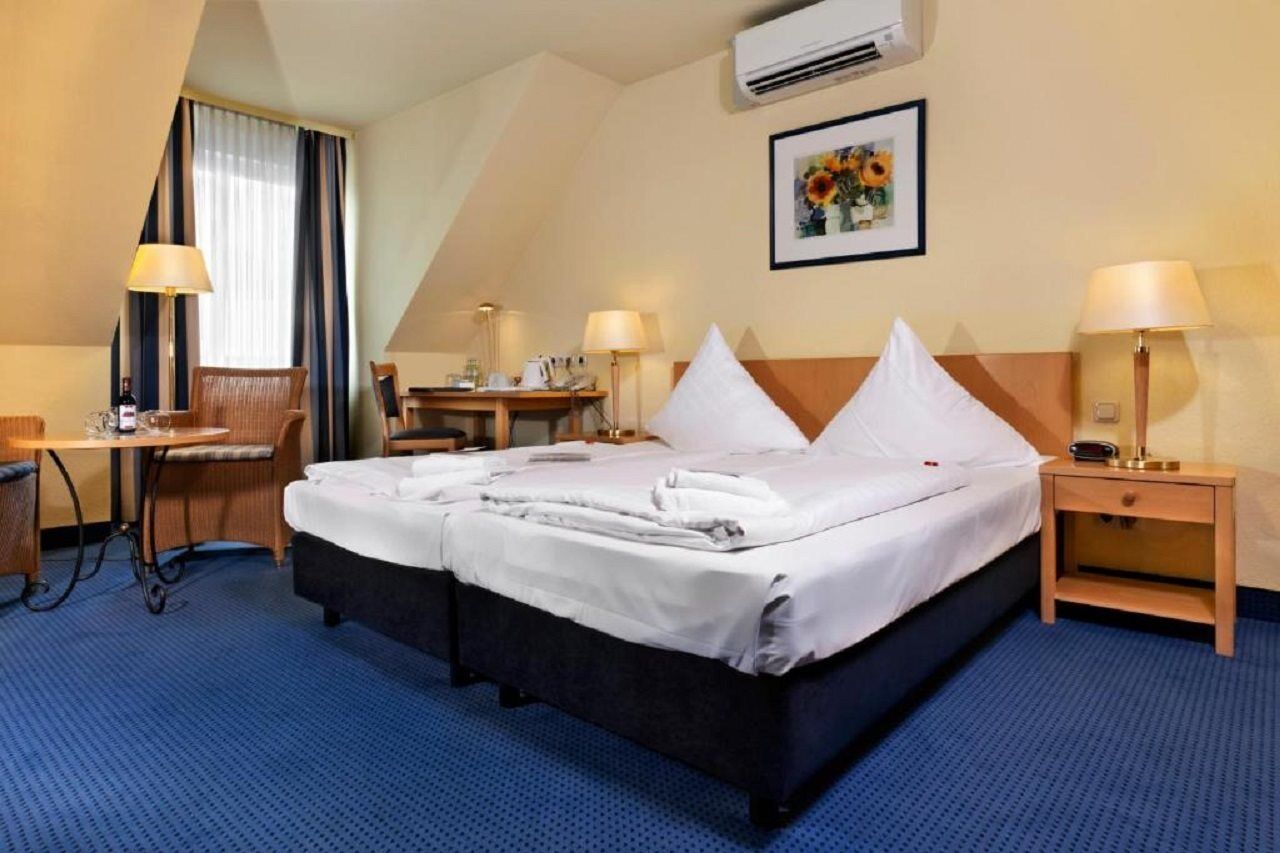 Tryp By Wyndham Luebeck Aquamarin Hotell Eksteriør bilde